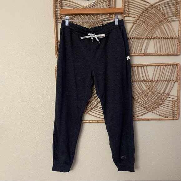Vuori Pants - Vuori Sunday Jogger‎ Pants Women's Gray Performance Gym Stretch Knit Sz M B23